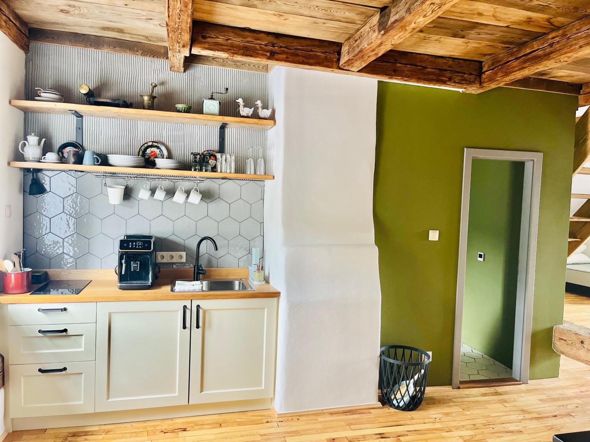 Na Nebi 187 Lejlighedshotel Bečov nad Teplou Eksteriør billede