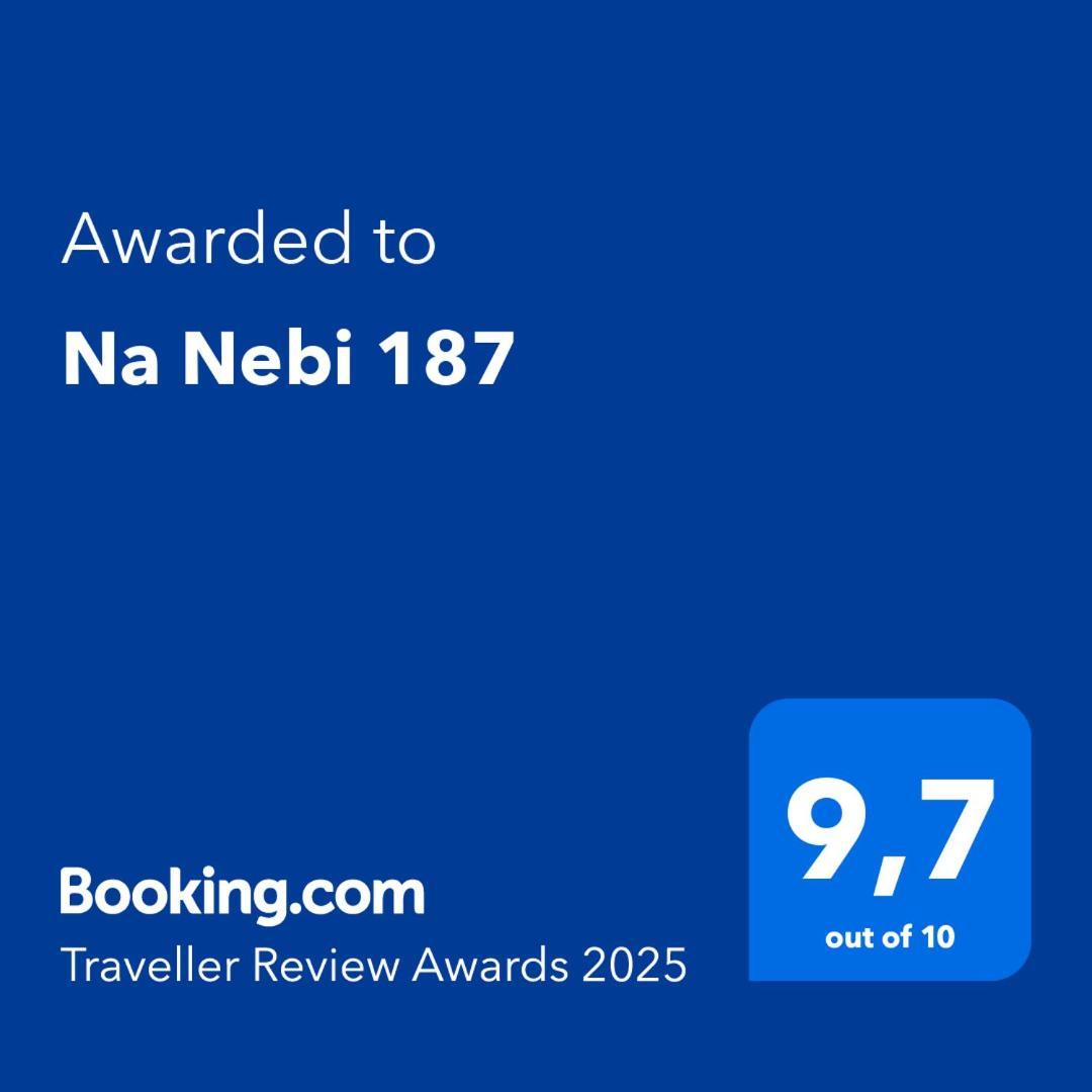 Na Nebi 187 Lejlighedshotel Bečov nad Teplou Eksteriør billede